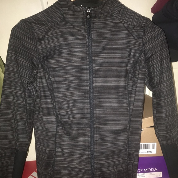 Under Armour Fitted Jacket - Picture 1 of 5